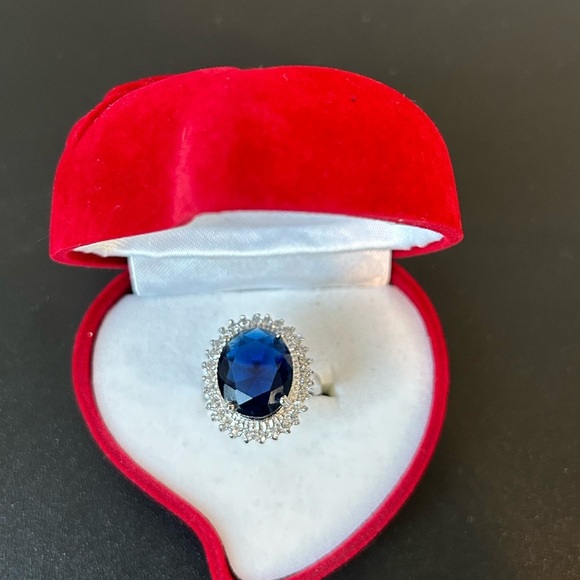 Blue stone ring 14K gold Plated ring - Picture 2 of 6